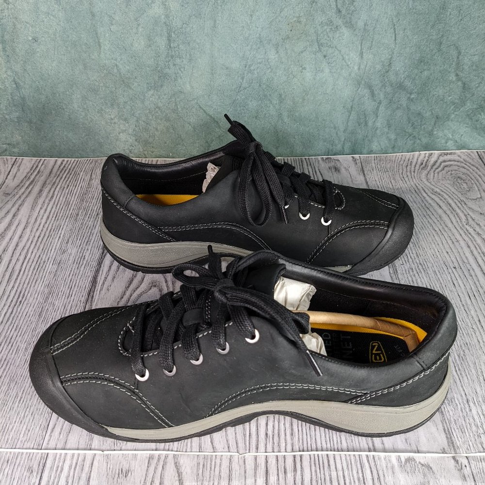KEEN Women's Presidio II Hiking Shoes